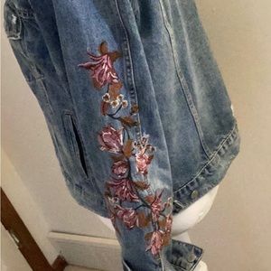 LUCKY BRAND jean jacket w/ floral embroidery